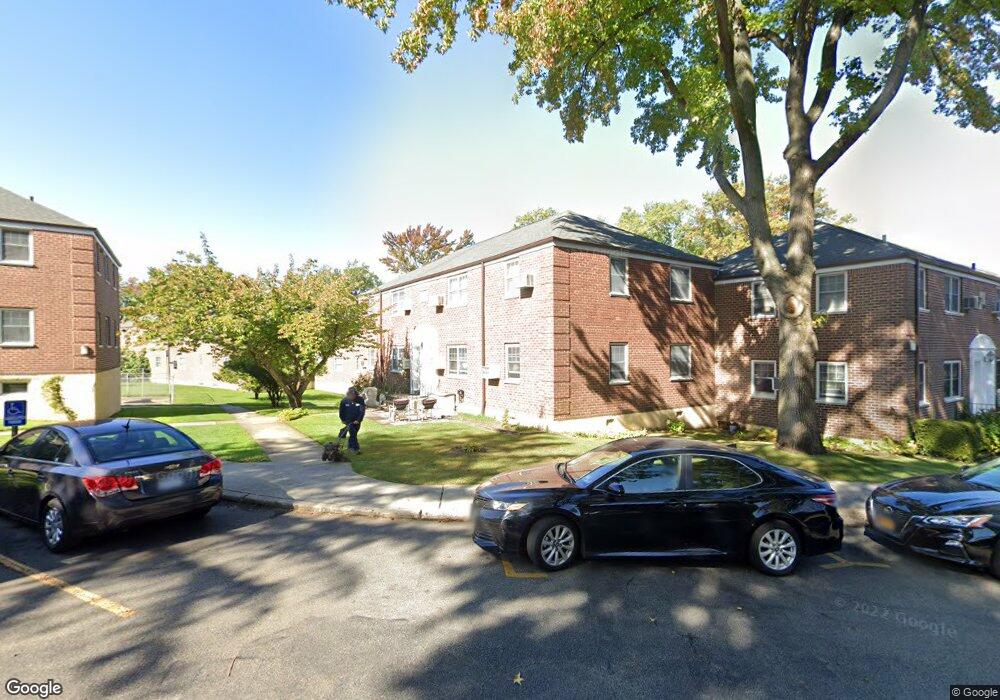 25220 58th Ave, Little Neck, NY 11362 - photo 1