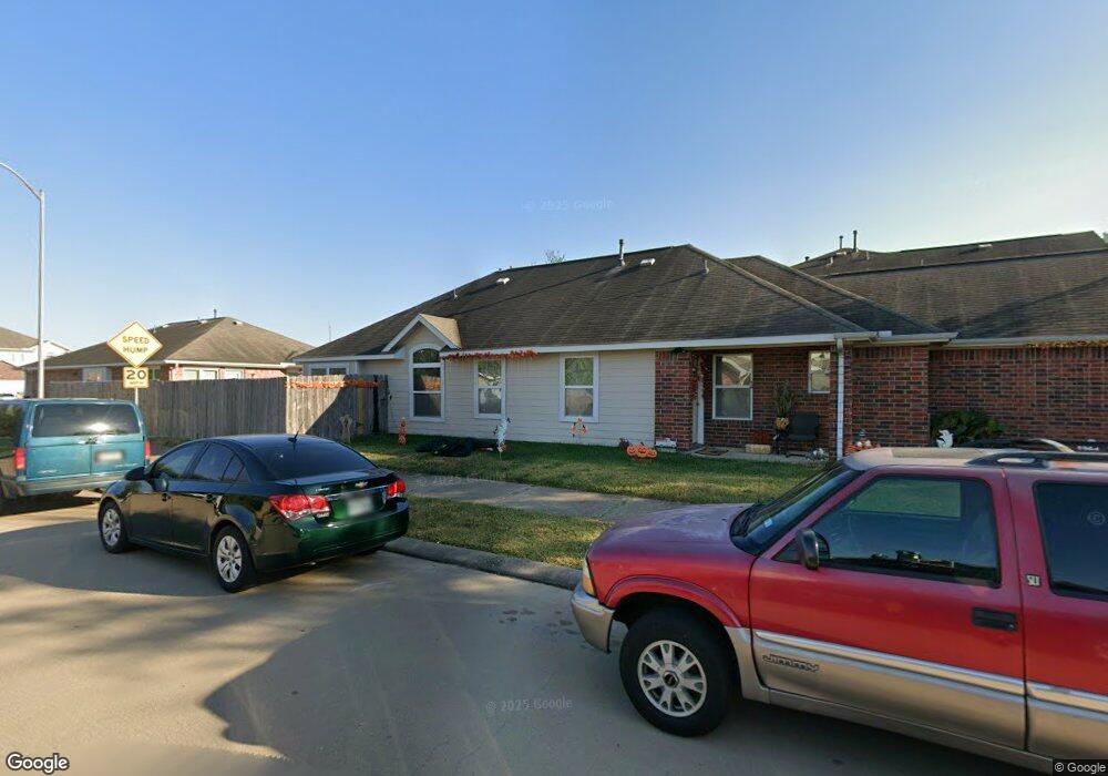 8626 Bartletts Harbor Ct, Houston, TX 77040 - photo 1