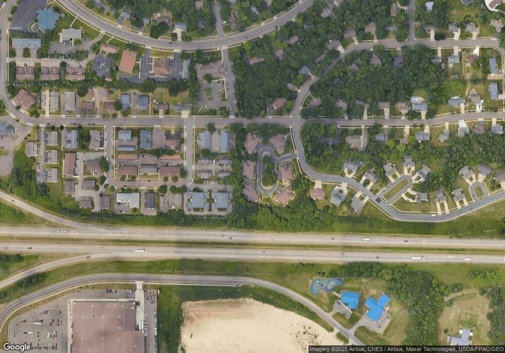 3627 Oak Tree Ln, Eau Claire, WI 54701 - photo 1