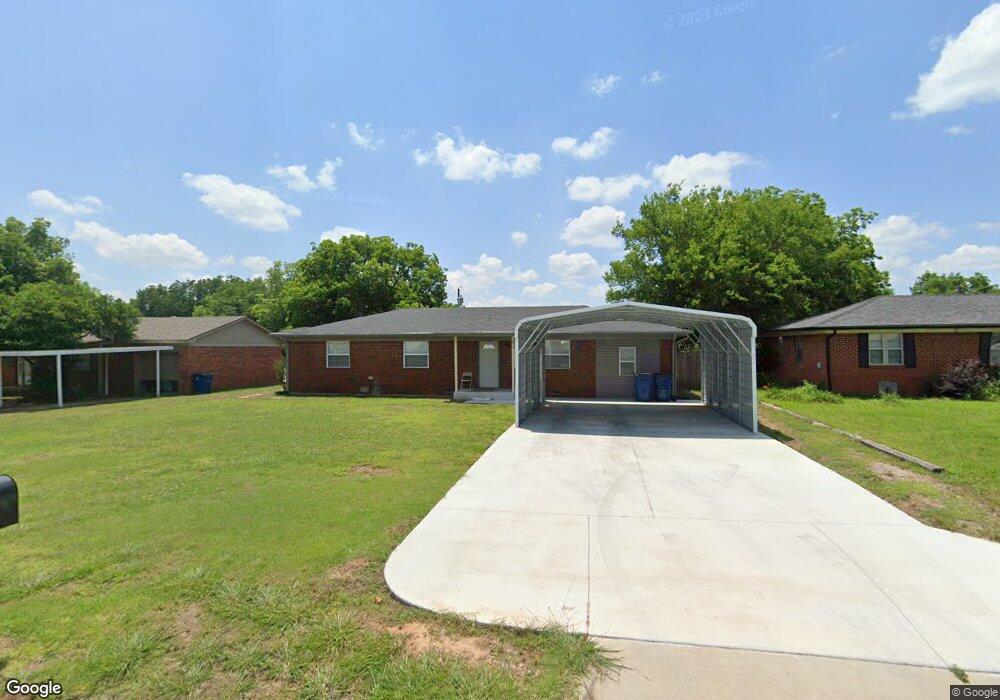 213 N Eastland Dr, Duncan, OK 73533 - photo 1