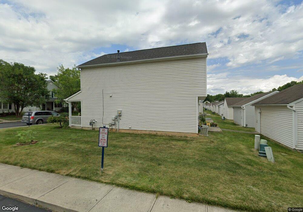 1740 Meadowlawn Dr unit 60, Columbus, OH 43219 - photo 1