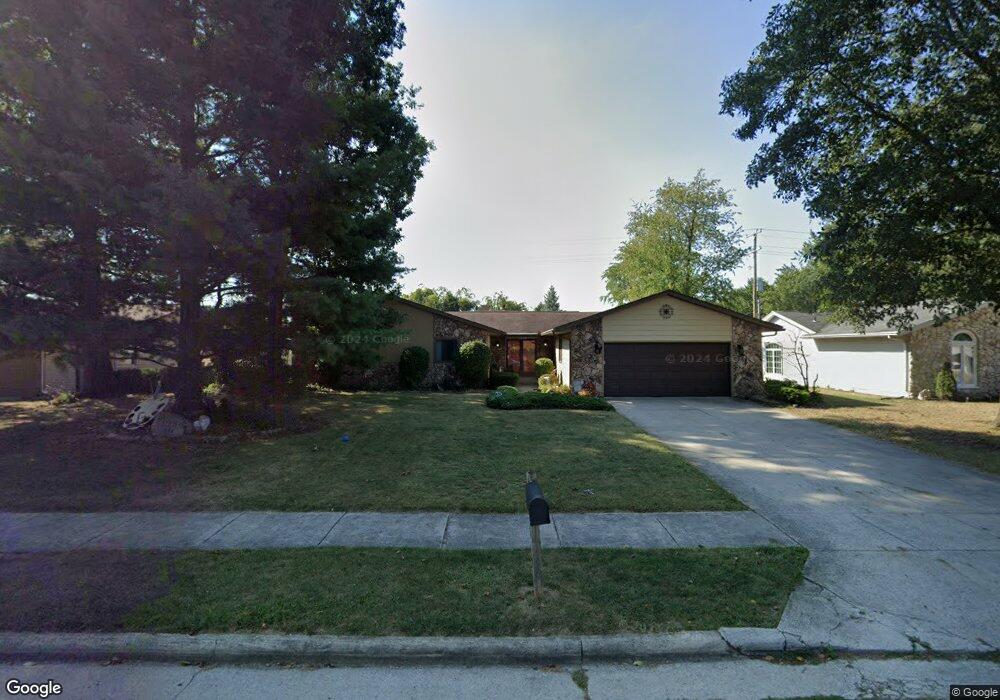 1639 Plainfield Dr, Lima, OH 45805 - photo 1