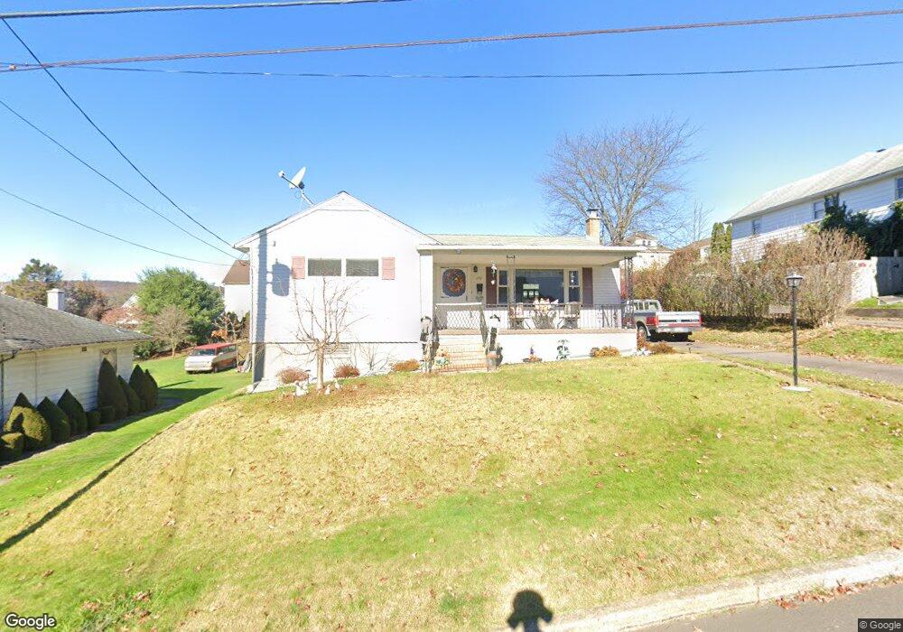 170 W Grand St, Nanticoke, PA 18634 - photo 1