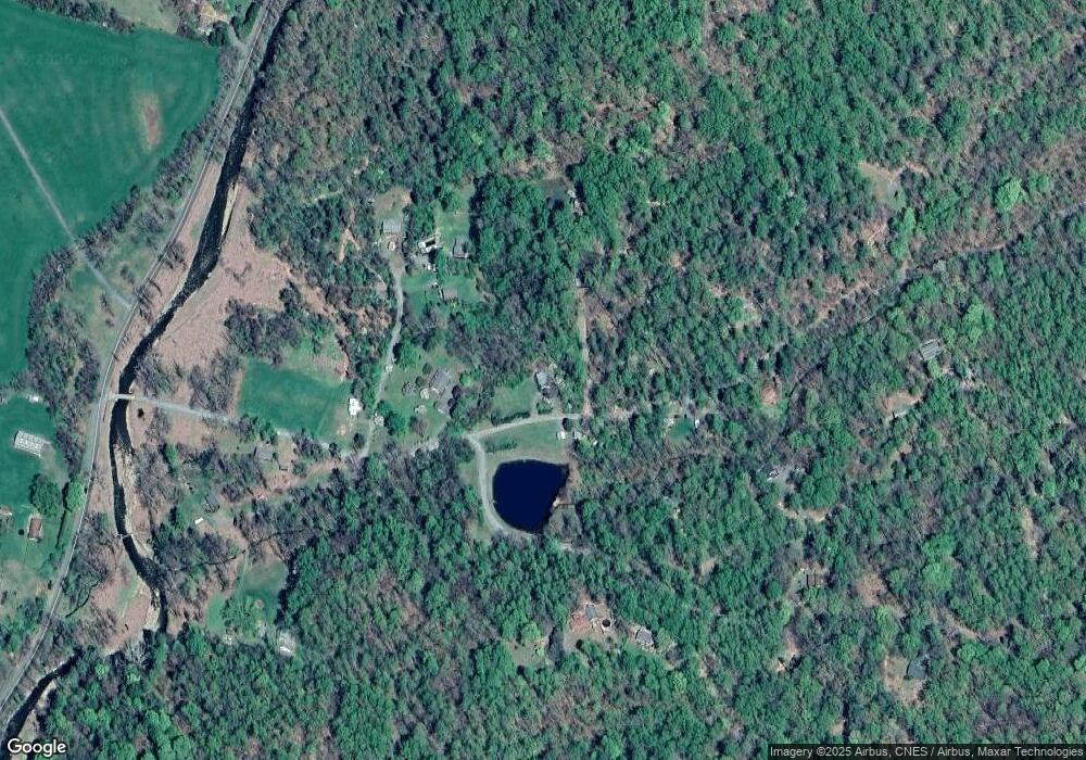 33 Circle Rd, Stanardsville, VA 22973 - photo 1