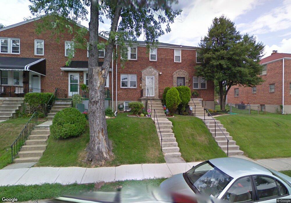 4920 Westhills Rd, Baltimore, MD 21229 - photo 1