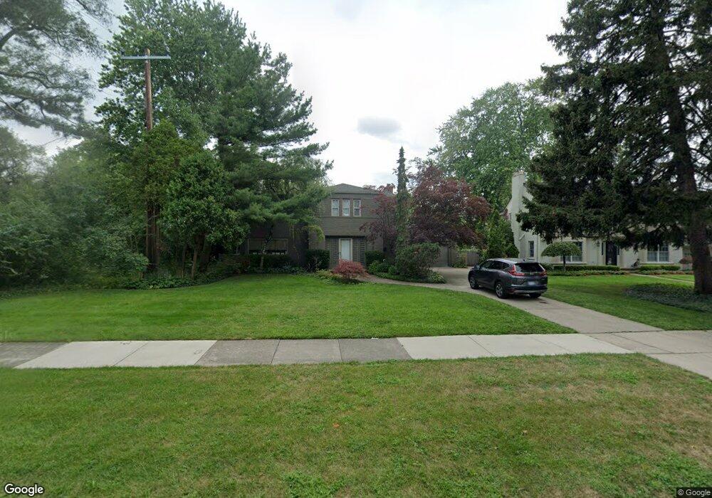 501 Pemberton Rd, Grosse Pointe Park, MI 48230 - photo 1