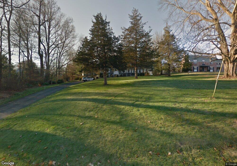 273 Stonehouse Rd, Trumbull, CT 06611 - photo 1