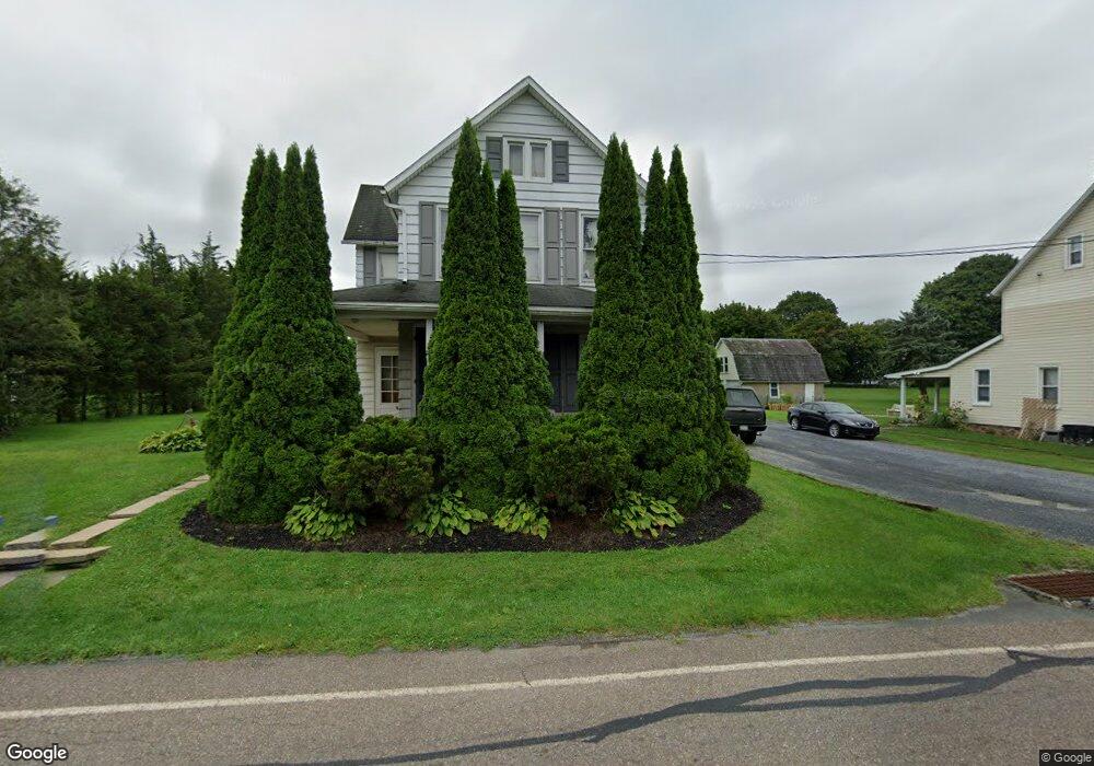 341 E 3rd St, Wind Gap, PA 18091 - photo 1