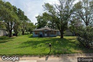 205 N 2nd St, Conway Springs, KS 67031