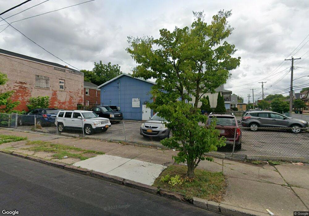 1902 Niagara St, Niagara Falls, NY 14303 - photo 1