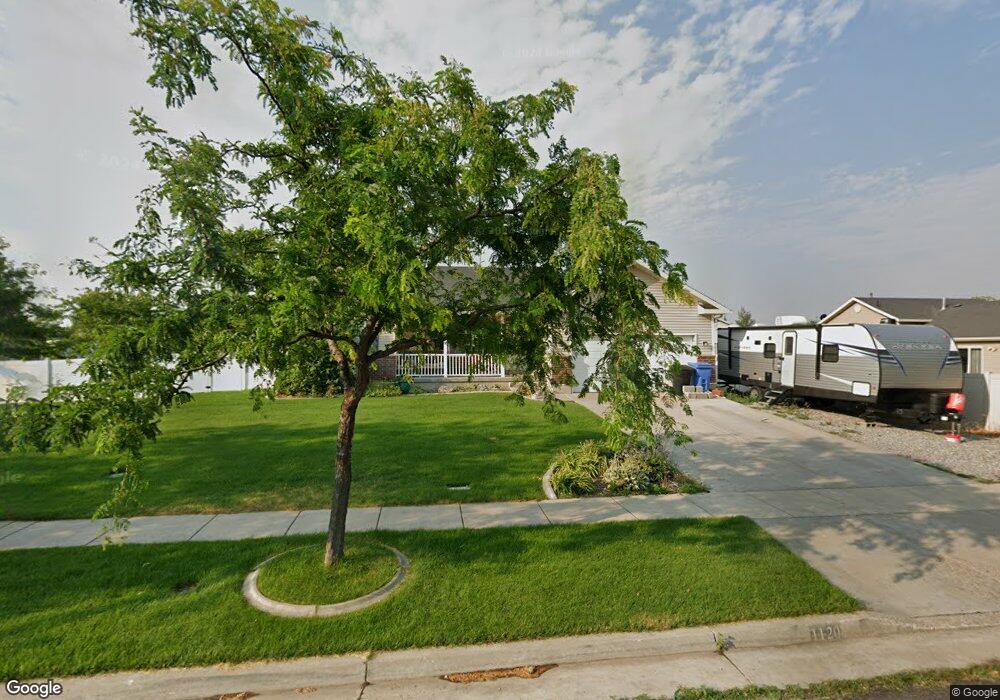 1120 E Hyrum Blvd, Hyrum, UT 84319 - photo 1