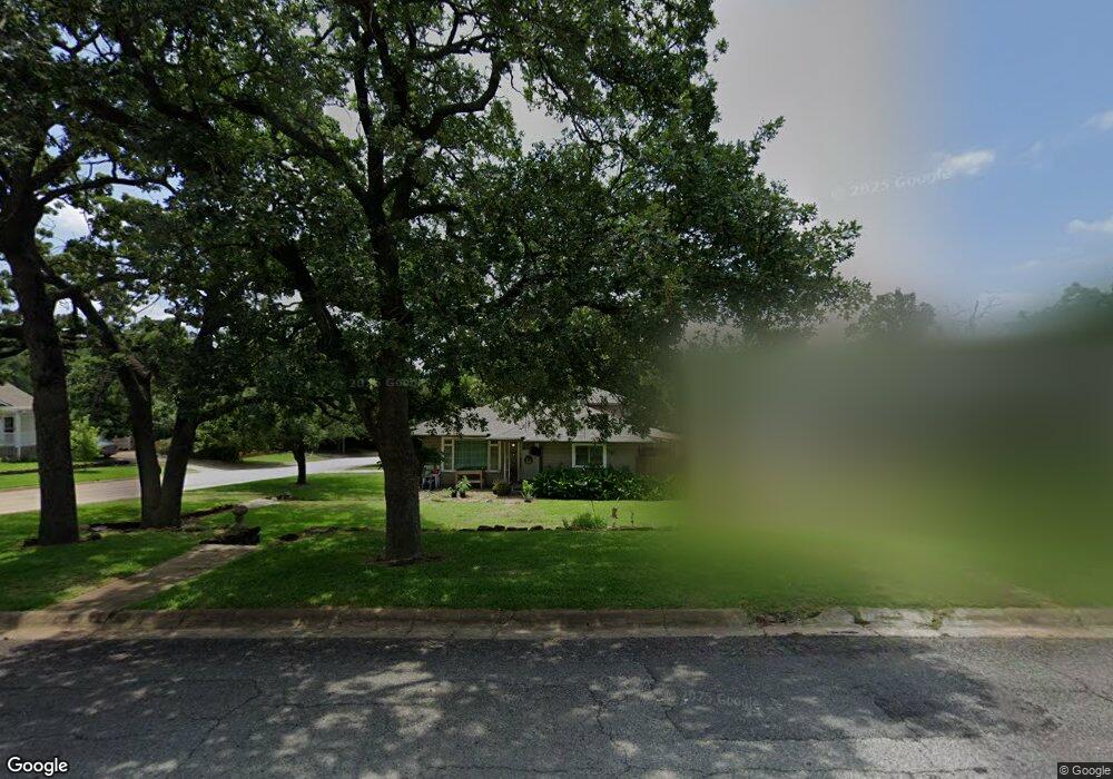 1500 W Day St, Denison, TX 75020 - photo 1