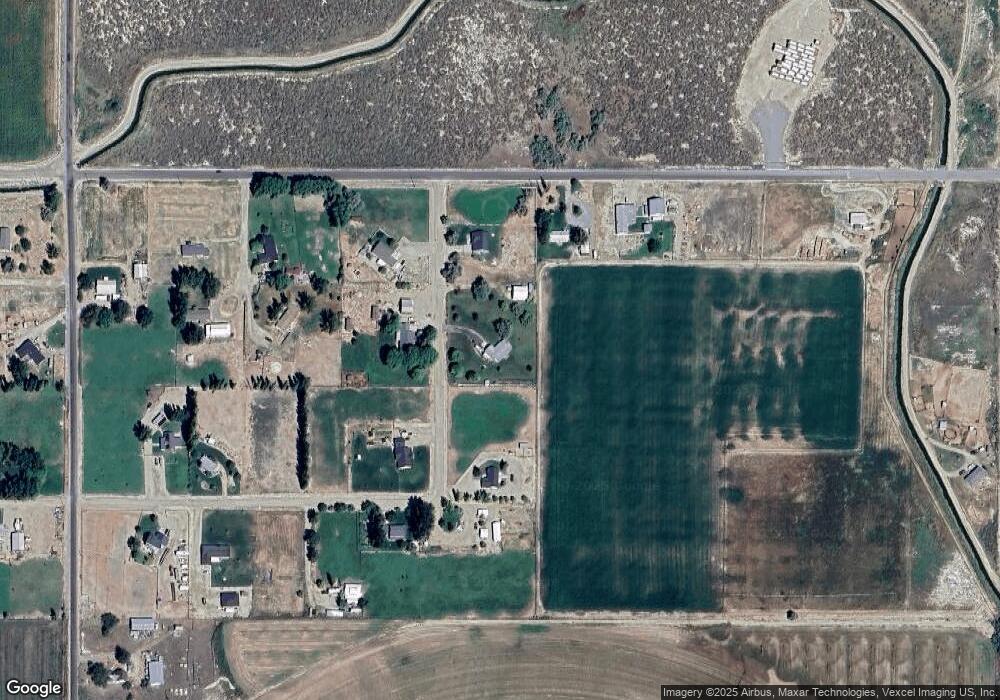 5792 Stagecoach Ln, Homedale, ID 83628 - photo 1