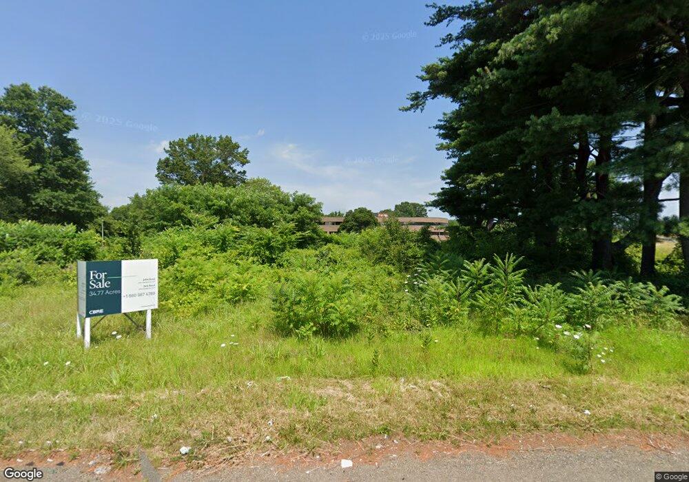 164 Bridge St, East Windsor, CT 06088 - photo 1