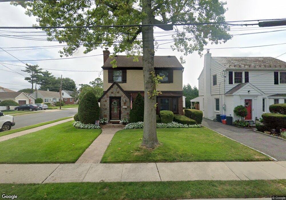 94 Herman Blvd, Franklin Square, NY 11010 - photo 1