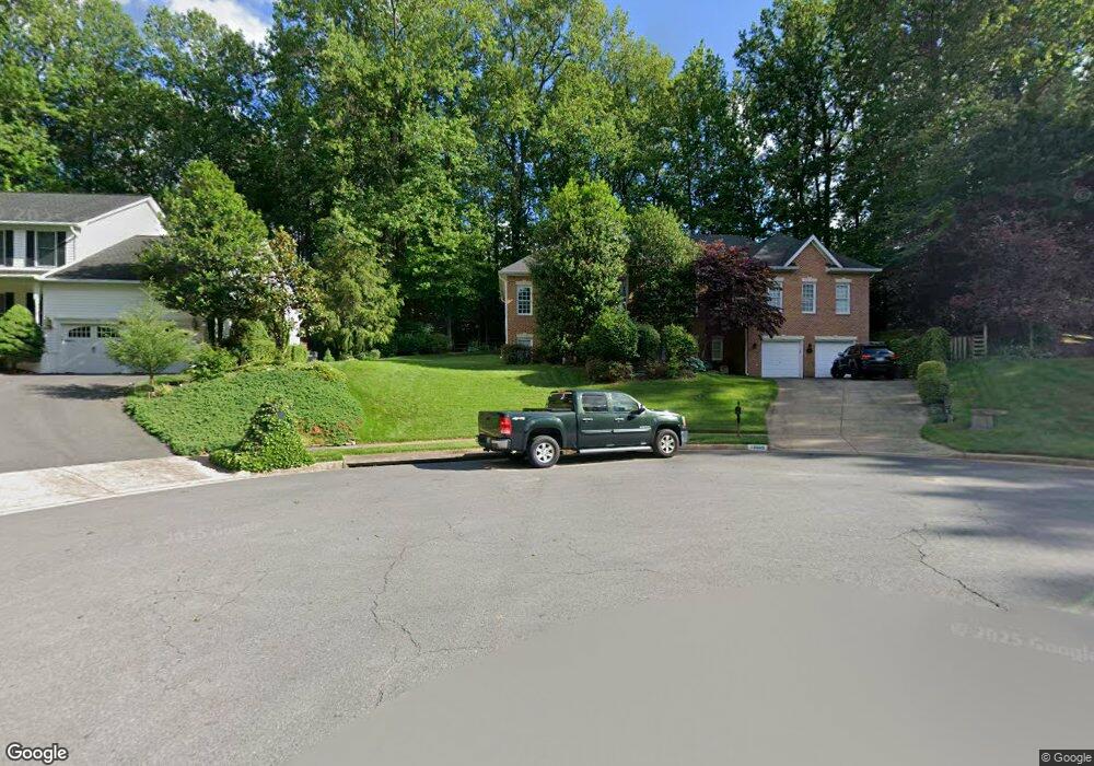 13000 Feldspar Ct, Clifton, VA 20124 - photo 1