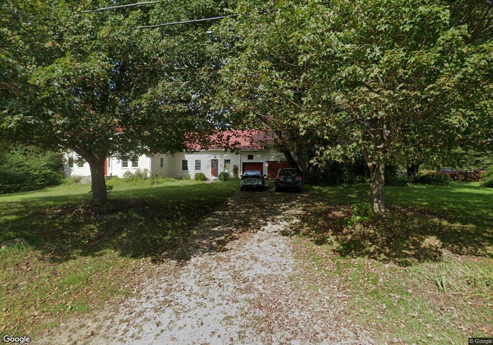 702 Hodsdon Rd, Pownal, ME 04069 - photo 1