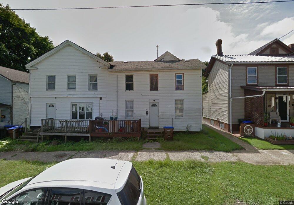 1411 Chestnut St, Franklin, PA 16323 - photo 1