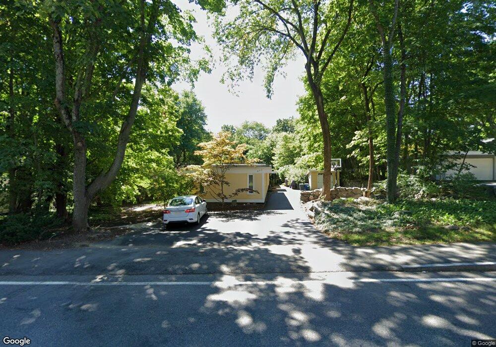 502 Concord Ave, Lexington, MA 02421 - photo 1