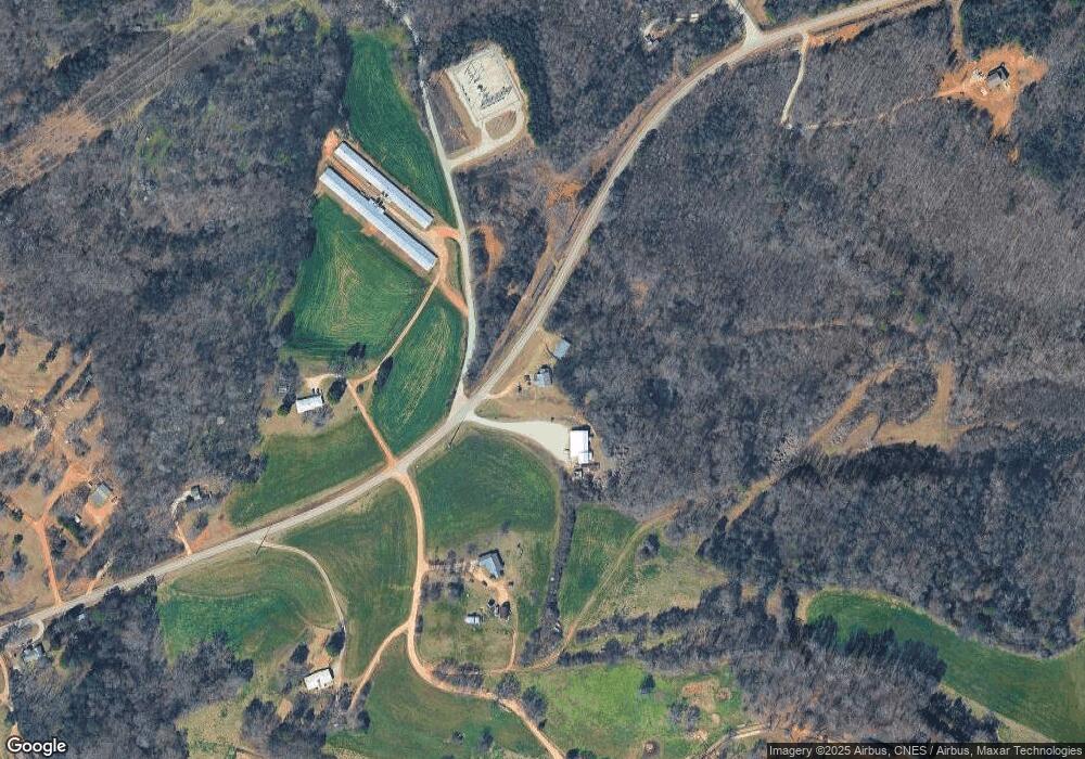 4644 Oak Valley Rd, Toccoa, GA 30577 - photo 1