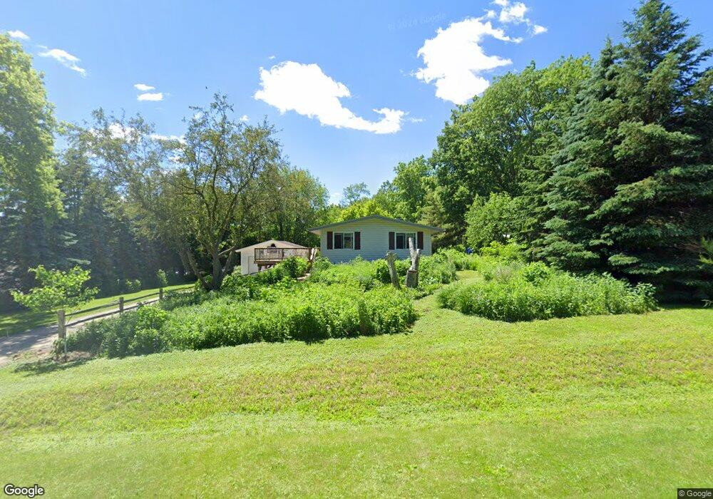 1436 E Devonshire Rd, Delafield, WI 53018 - photo 1