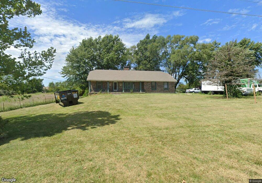 19570 S Lone Elm Rd, Spring Hill, KS 66083 - photo 1
