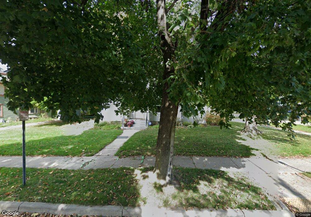 400 W Barnes Ave, Lansing, MI 48910 - photo 1