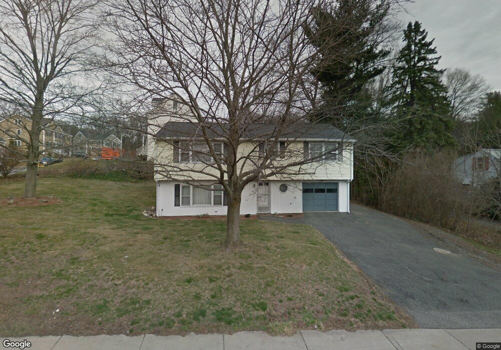 125 Russell St unit SF, Woburn, MA 01801 - photo 1