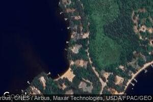 7 Bay Point Rd, Center Ossipee, NH 03814