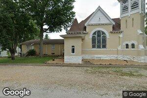 300 N Putnam St, Moweaqua, IL 62550