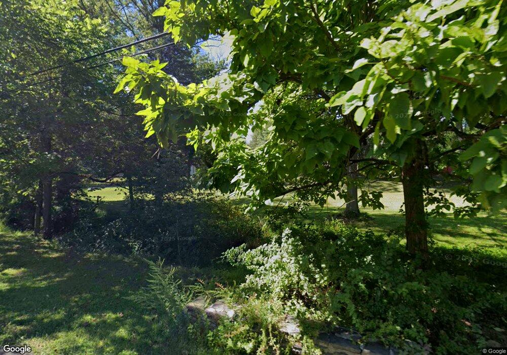 2042 Lenhart Rd unit J, Hatfield, PA 19440 - photo 1