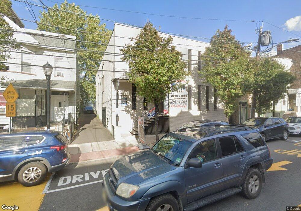 322 48th St unit 2W, Union City, NJ 07087 - photo 1