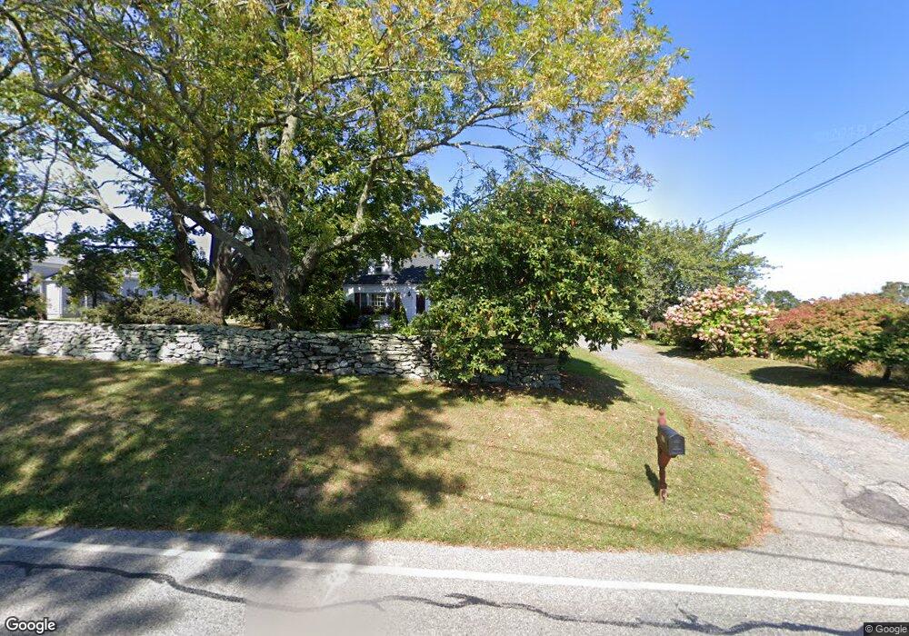 262 Wyatt Rd, Middletown, RI 02842 - photo 1