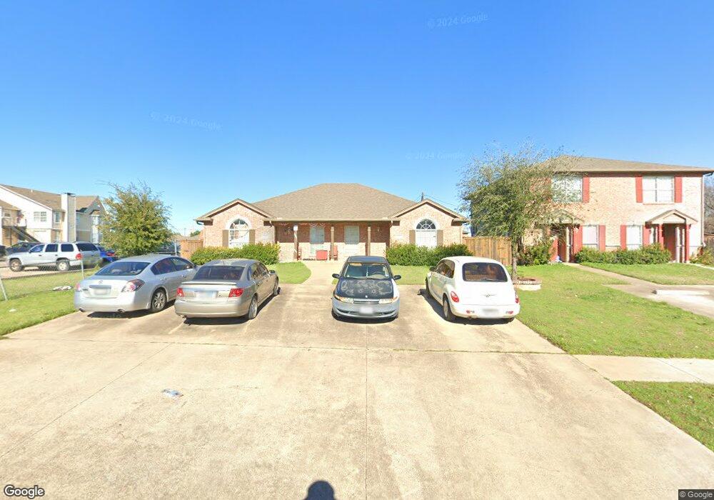 136 E Grand Prairie Rd, Grand Prairie, TX 75051 - photo 1