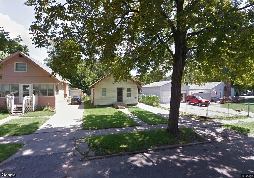 1610 Robertson Ave, Lansing, MI 48915 - photo 1