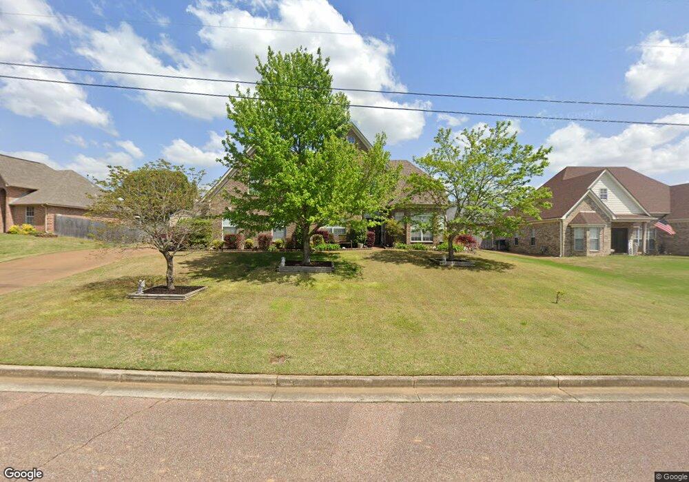 255 Brookwood Cir, Oakland, TN 38060 - photo 1