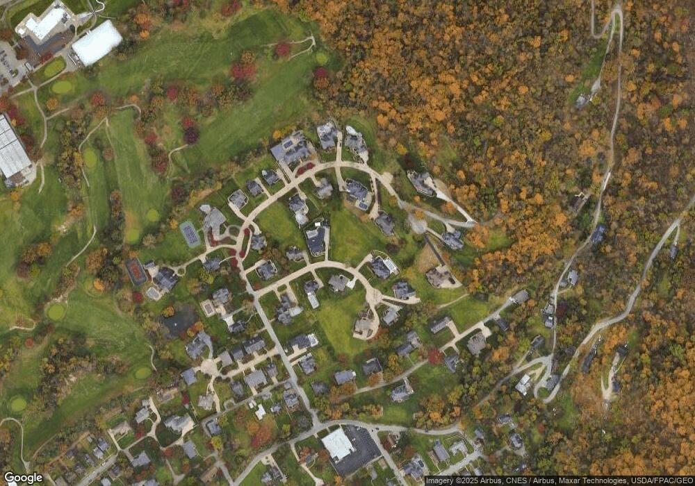 31 Bayberry Cir, Wheeling, WV 26003 - photo 1