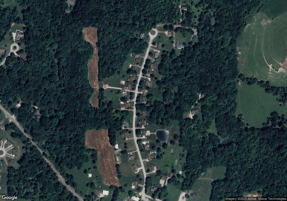 5514 Briarhill Dr, Floyds Knobs, IN 47119 - photo 1