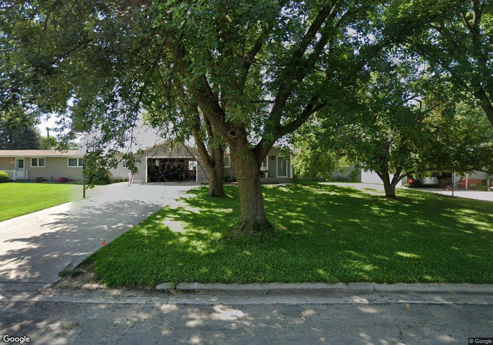 506 Russell Ave, West Union, IA 52175 - photo 1