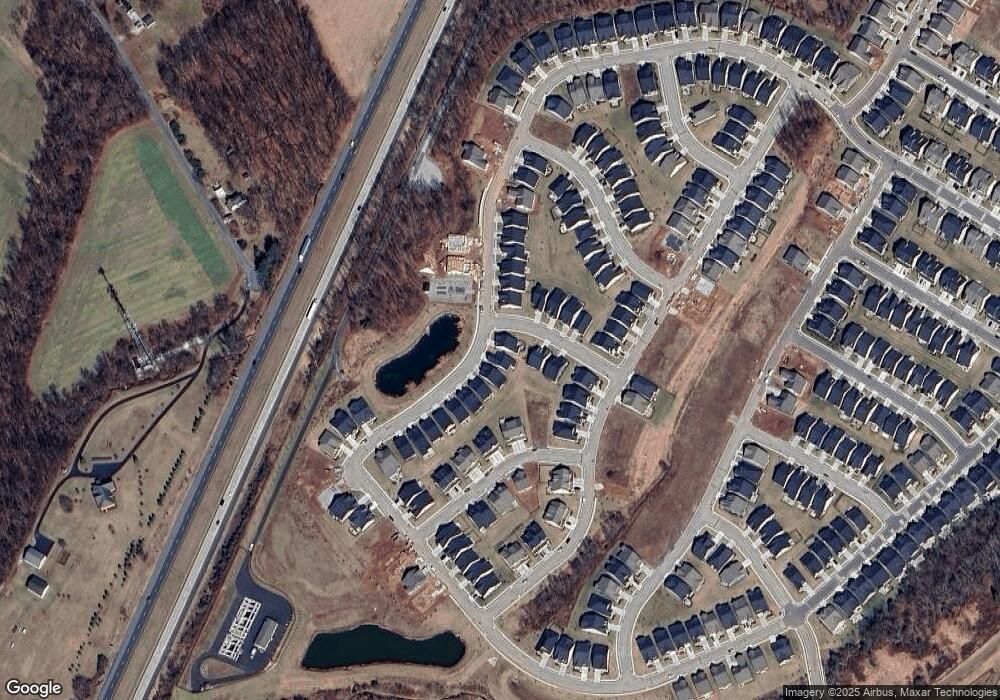 306 Rustic Wood Dr, Gettysburg, PA 17325 - photo 1