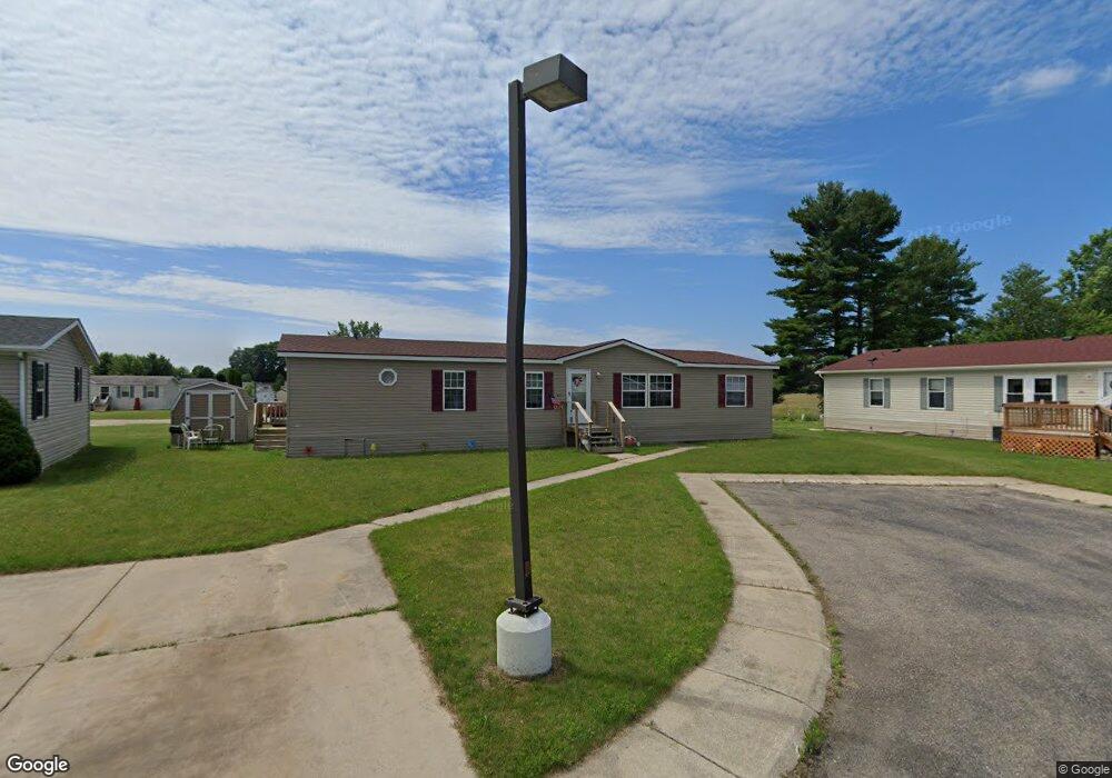 485 Scotch Pine Ct, Flint, MI 48506 - photo 1