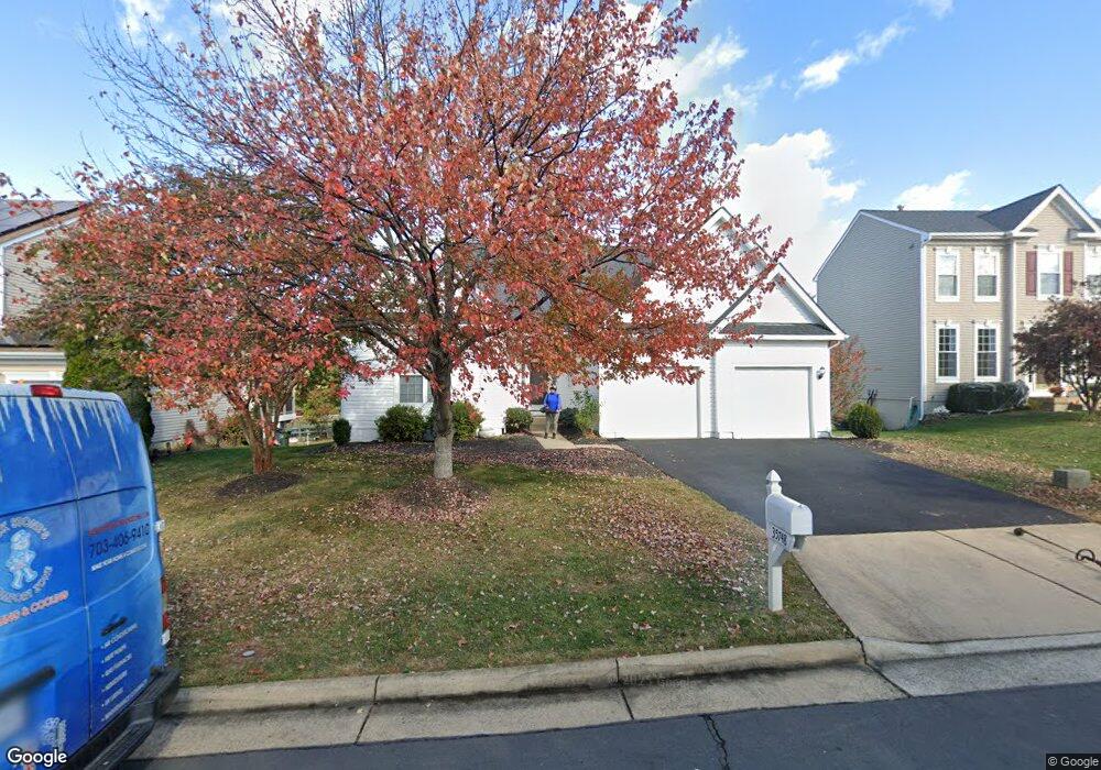35748 Winslow Ct, Round Hill, VA 20141 - photo 1