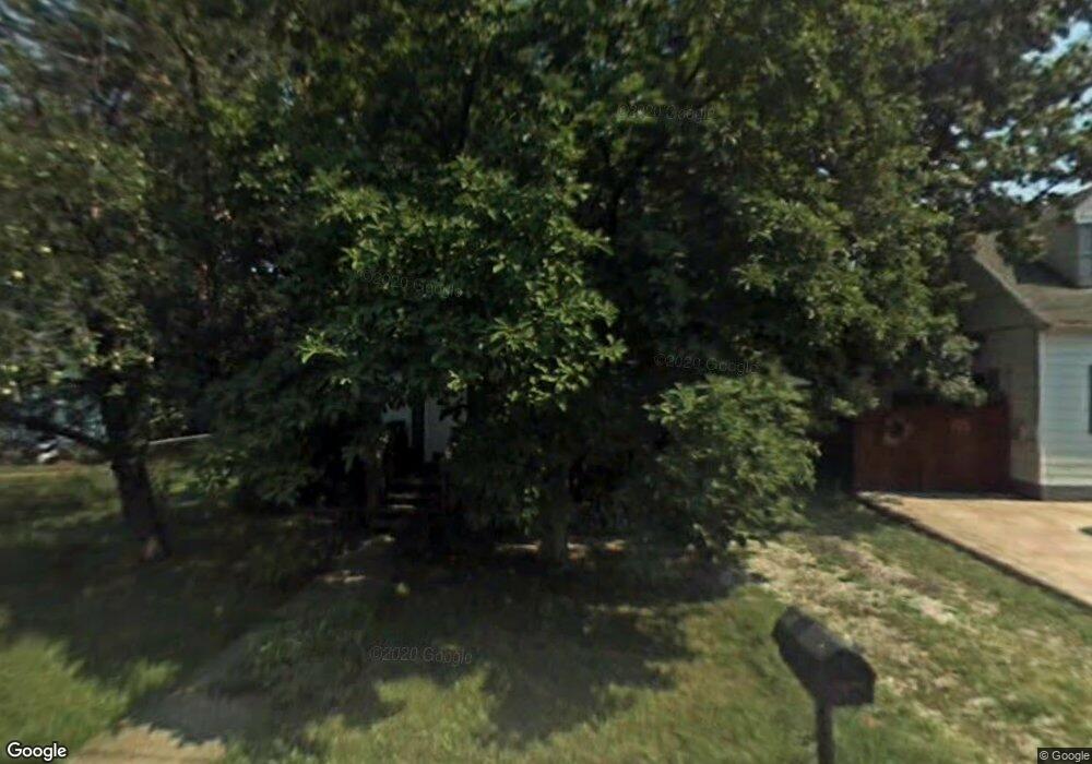 703 Fernhill Rd, Clearwater Beach, MD 21226 - photo 1