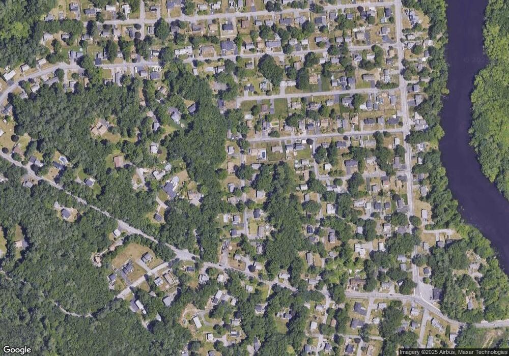 19 Hilltop Rd, Billerica, MA 01821 - photo 1