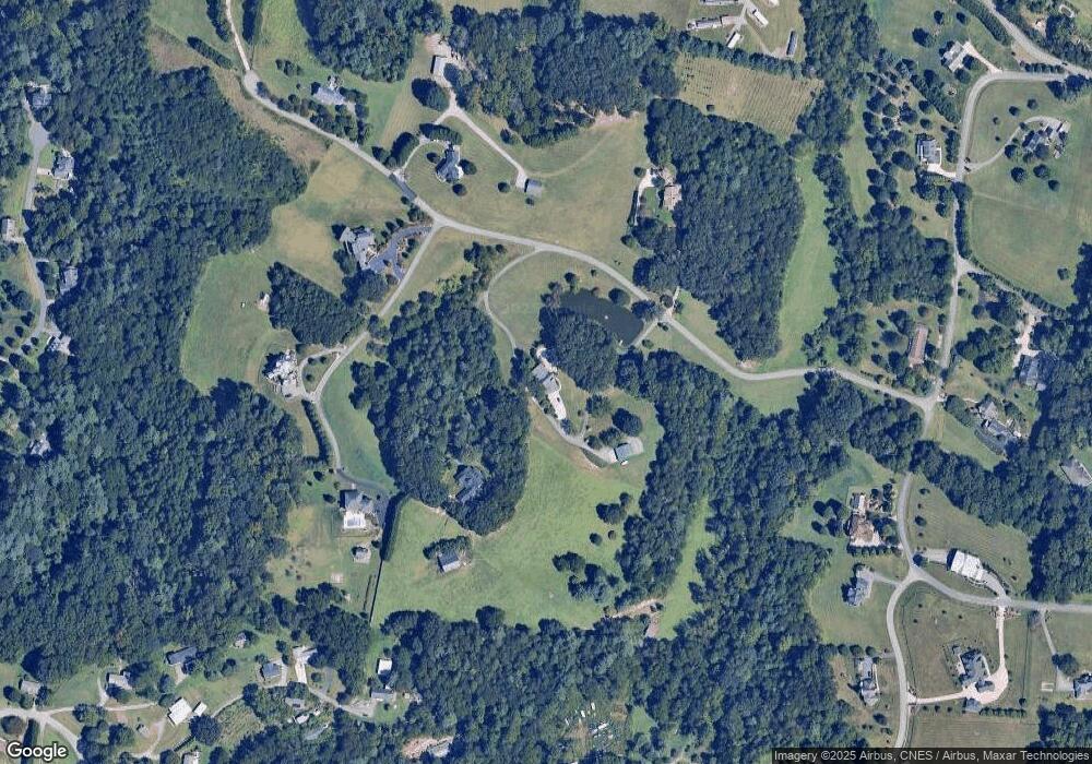 34 Plantation Dr, Asheville, NC 28806 - photo 1