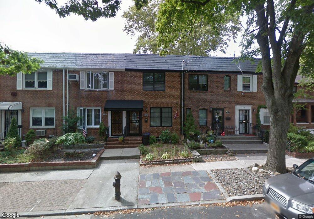 614 160th St, Whitestone, NY 11357 - photo 1