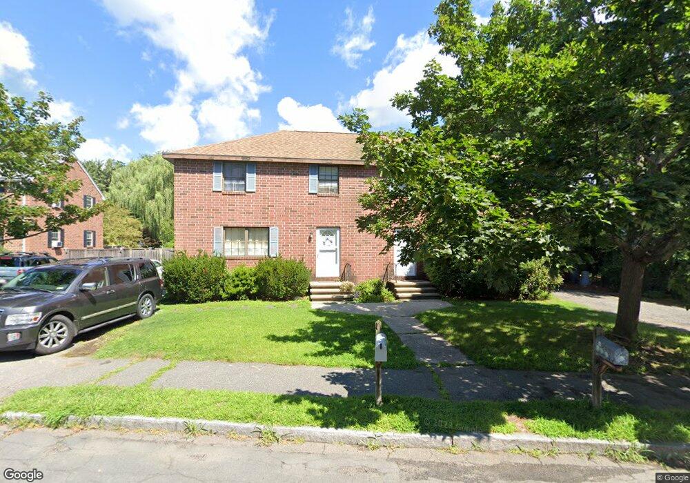 51 Charles Rd unit 1, Winchester, MA 01890 - photo 1