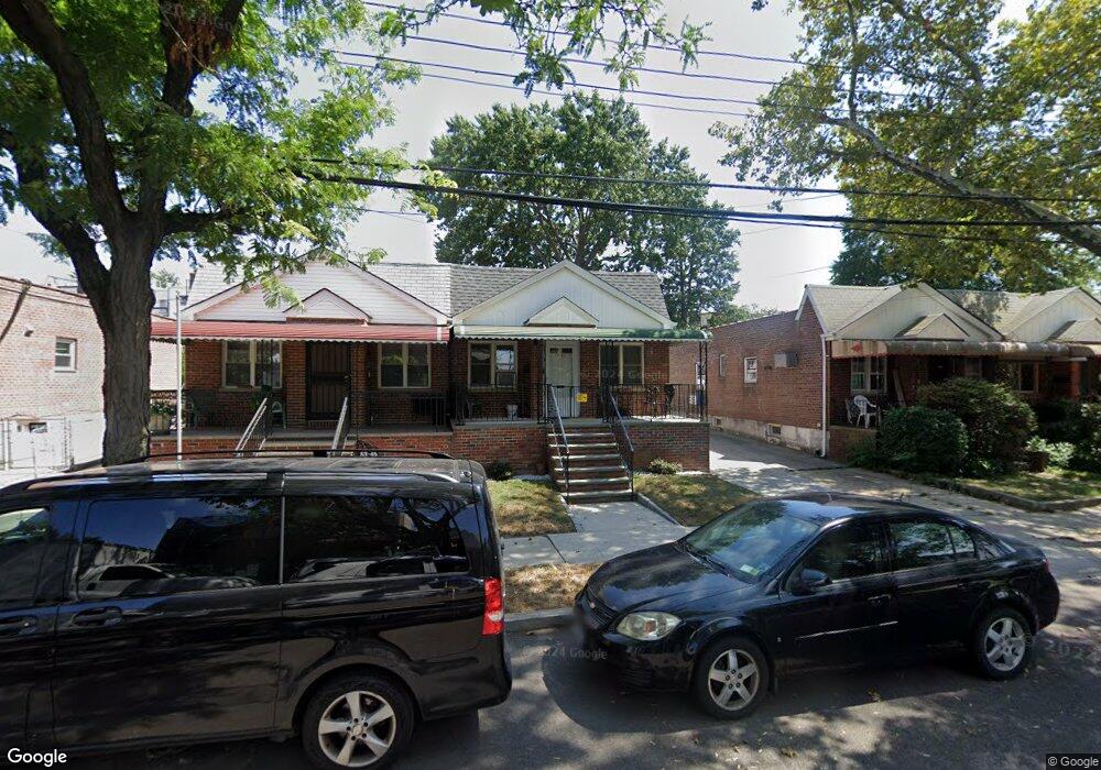 5347 61st St, Maspeth, NY 11378 - photo 1