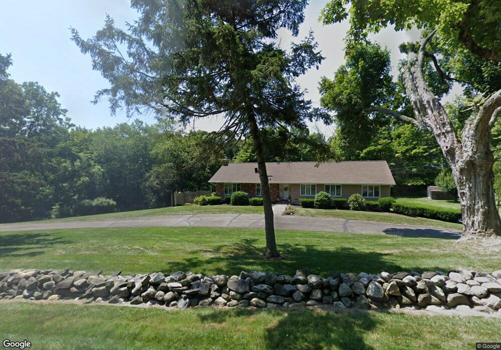 12 Whisconier Rd, Brookfield, CT 06804 - photo 1