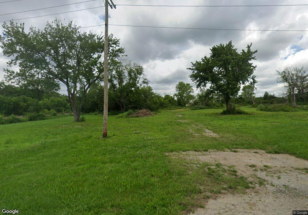 4813 SW Topeka Blvd, Topeka, KS 66609 - photo 1